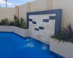 Hillarys Gleddon Way pool water feature 1
