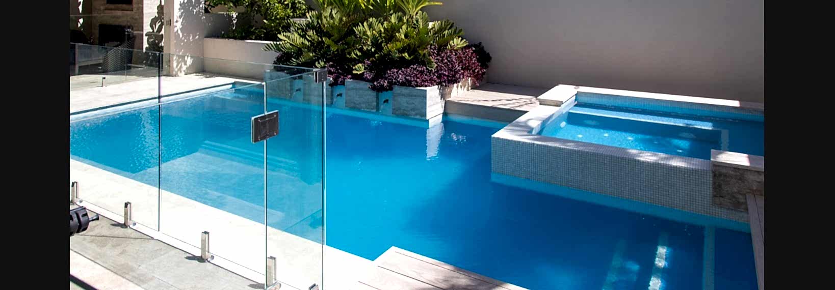 Designer Pools & Spas